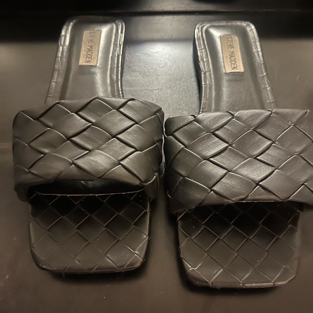 Steve Madden Black Braided Slide Sandals